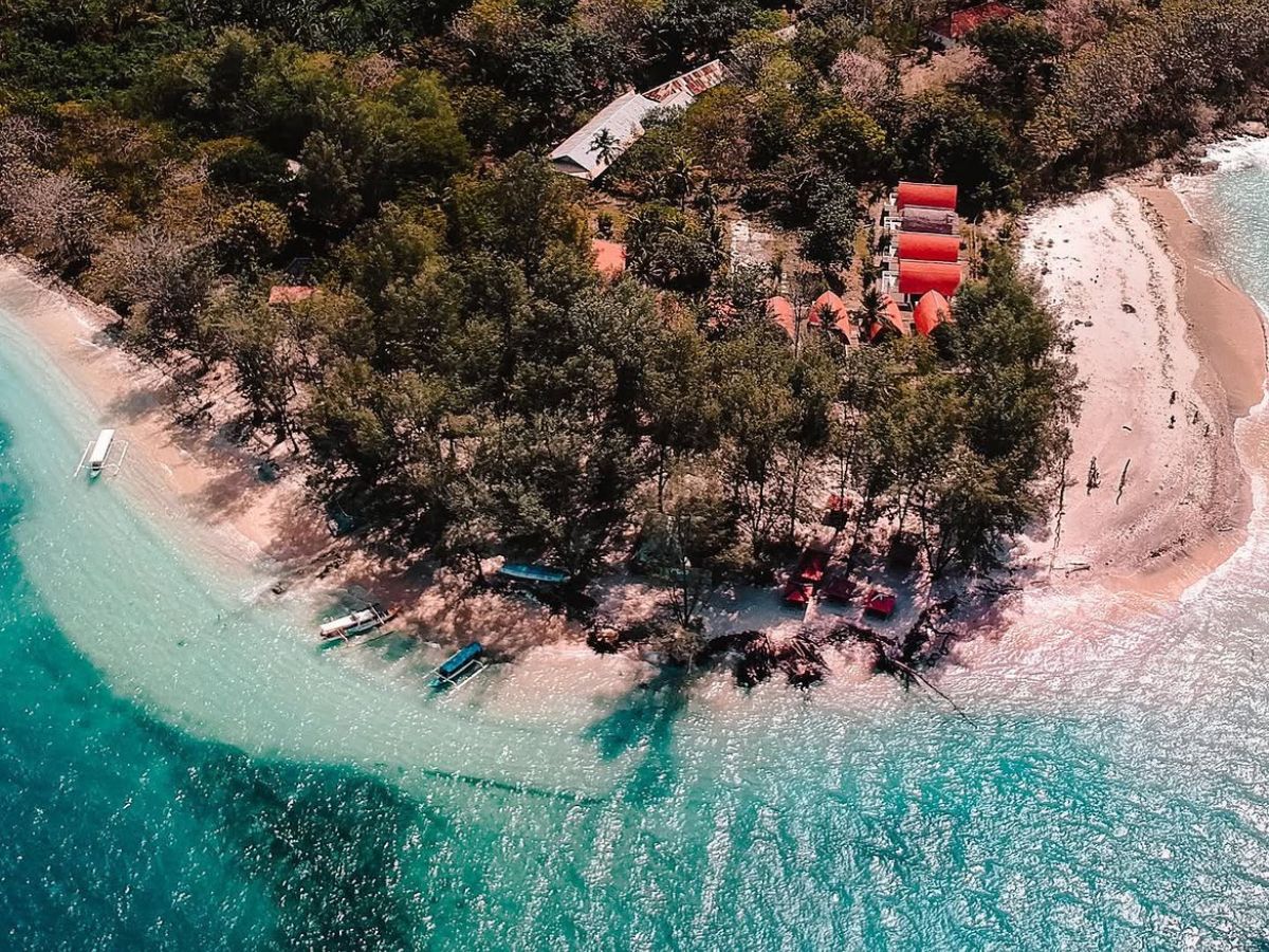 Crystal Clear Waters of Gili Nanggu