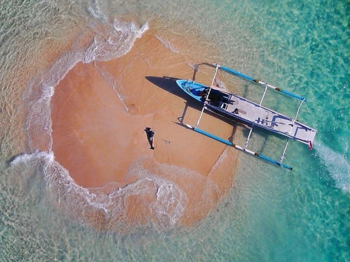 Gili Kapal Sandbar, Lombok