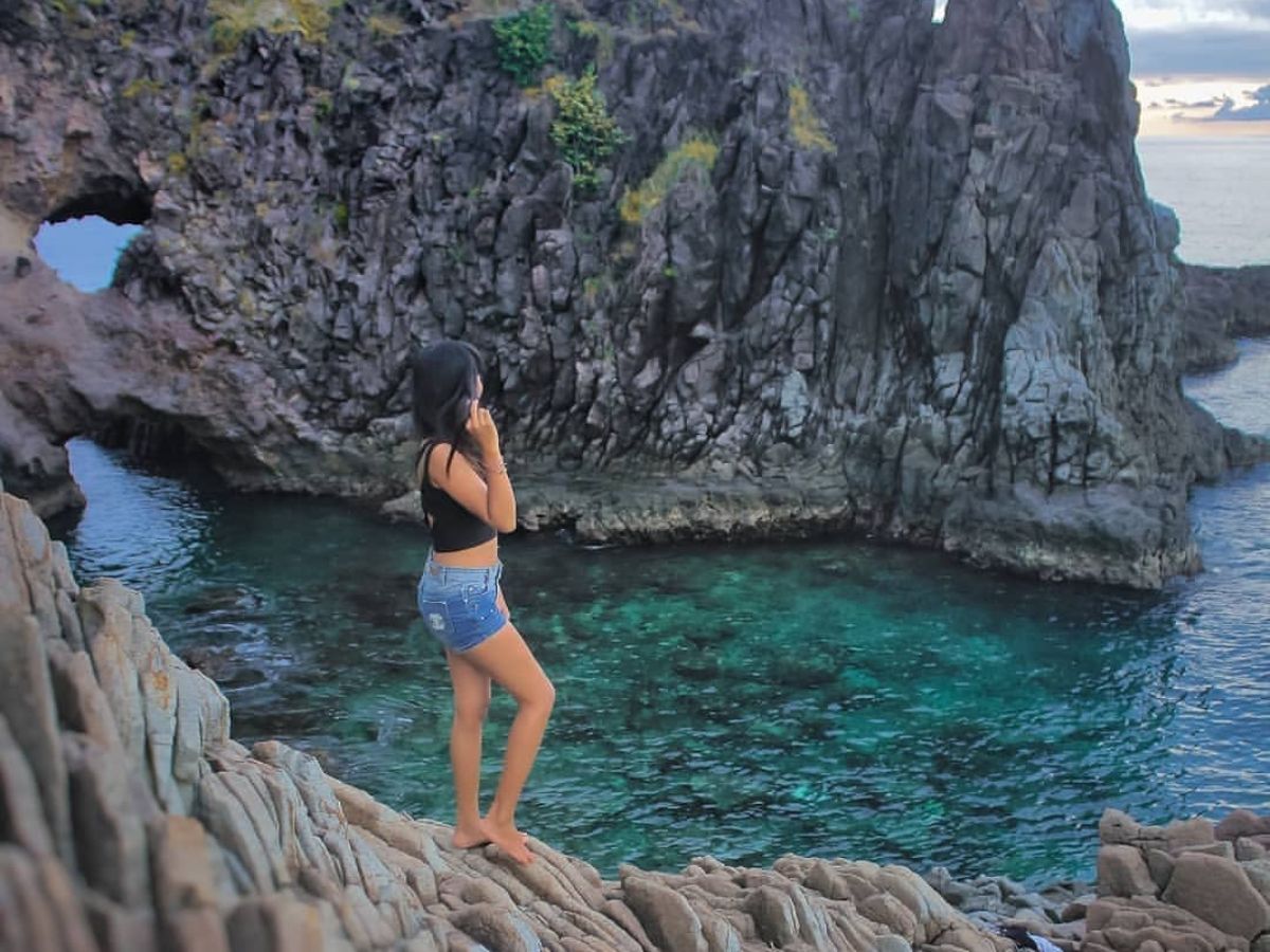 malimbu hill lombok - batu bolong